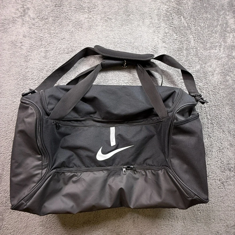 Nike Academy Team Duffle Bag Basketball Gym Lifting Gear Black bag CU8090-010